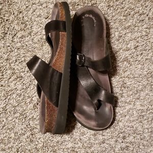 Mephisto black Helen sandal